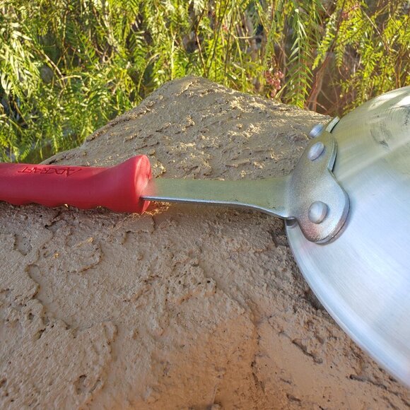 12" Non-Stick Aluminum Fry Pan w/ Silicone Sleeve, Hercules Series - Picture 2 of 6